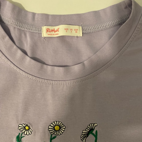 ROMWE TOP - Picture 3 of 3